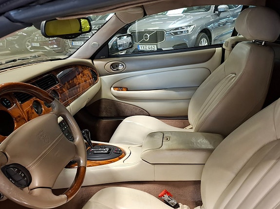Jaguar XK 23 of 30