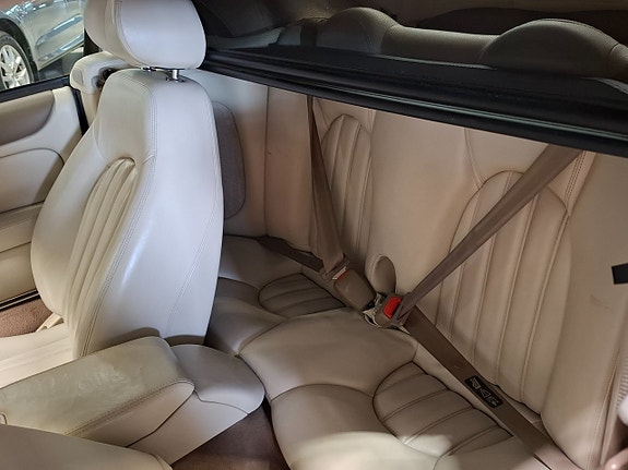 Jaguar XK 25 of 30