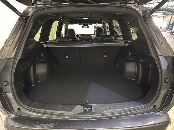 Subaru Forester 5 of 5