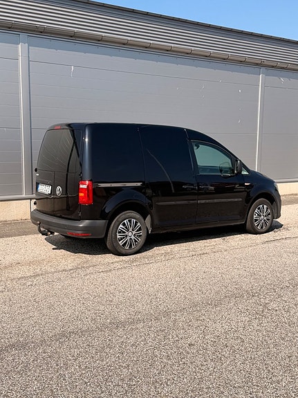 Volkswagen Caddy 5 of 5
