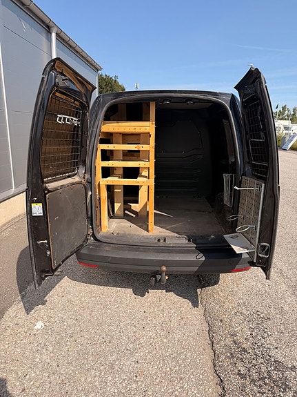 Volkswagen Caddy 14 of 26