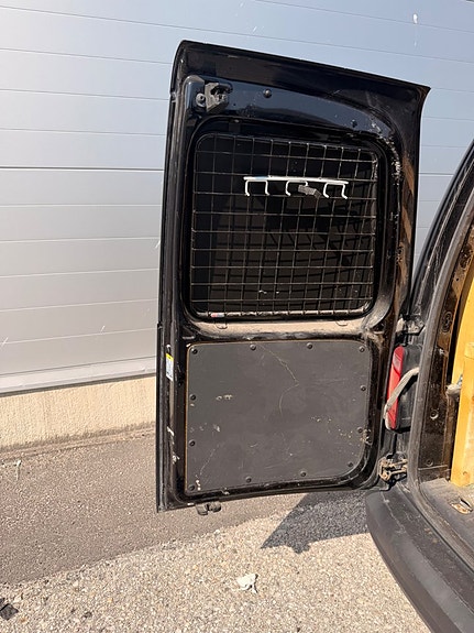 Volkswagen Caddy 13 of 26