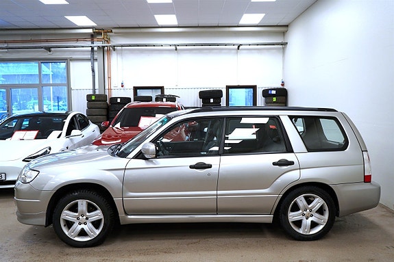 Subaru Forester 2 of 5