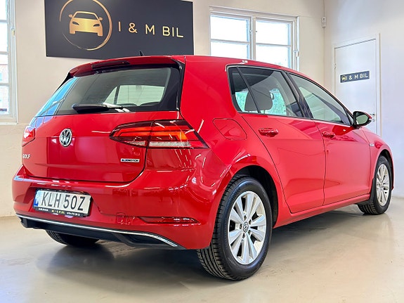 Volkswagen Golf VII 7 of 22