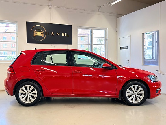 Volkswagen Golf VII 6 of 22