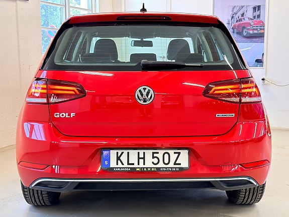 Volkswagen Golf VII 8 of 22