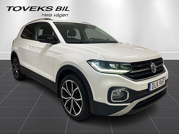 Volkswagen T-Cross 3 of 5