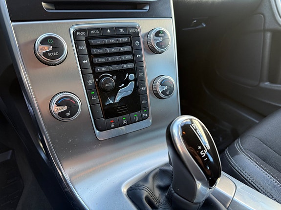 Volvo S60 12 of 21