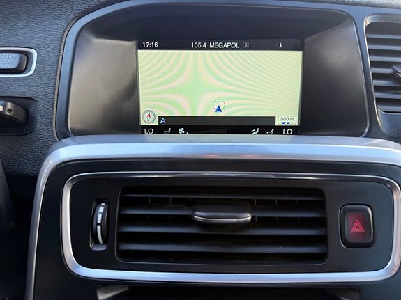 Volvo S60 15 of 21