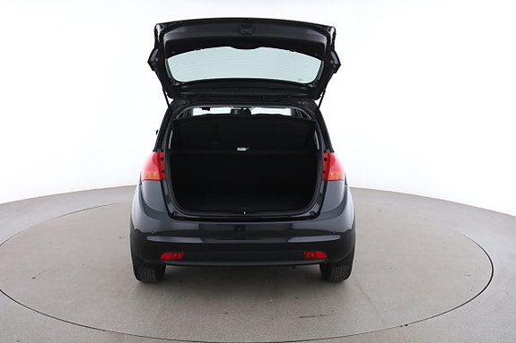 Kia Venga 17 of 30