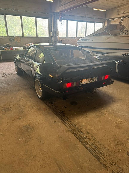 Ford Capri 2 of 5