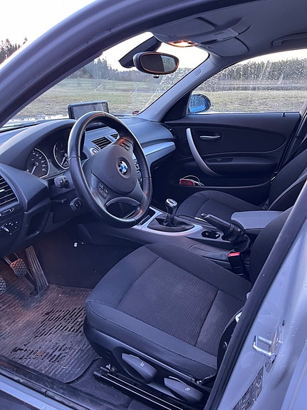 BMW 118d 6 of 6