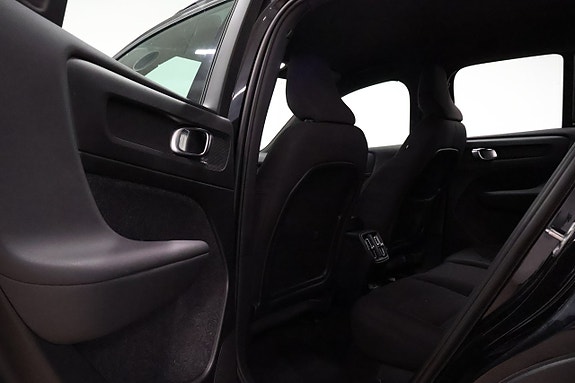 Volvo XC40 23 of 26