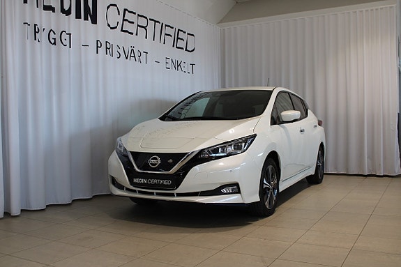 Nissan Leaf 8 of 19