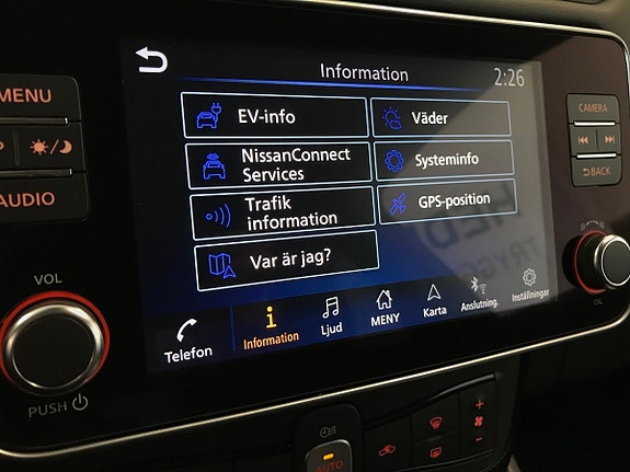 Nissan Leaf 11 of 19