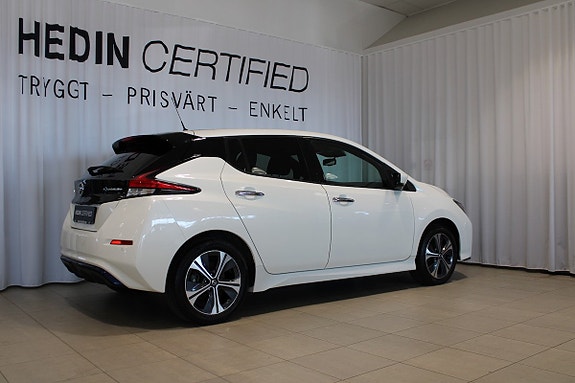 Nissan Leaf 5 of 5