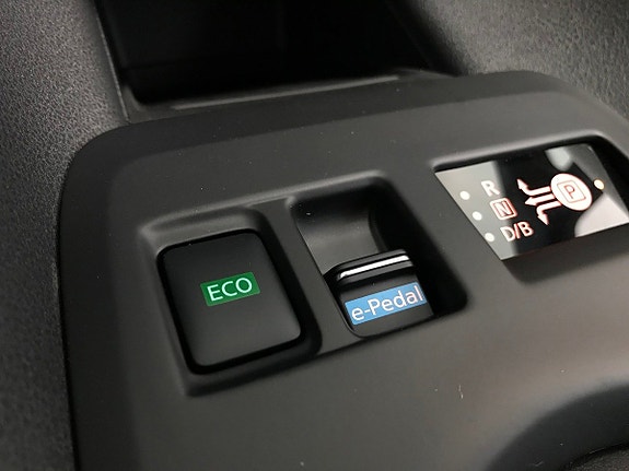 Nissan Leaf 19 of 19