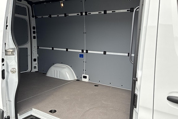 Mercedes-Benz Sprinter 317 14 of 16