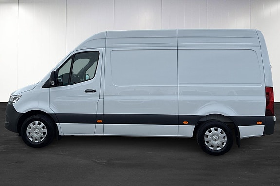 Mercedes-Benz Sprinter 317 7 of 16