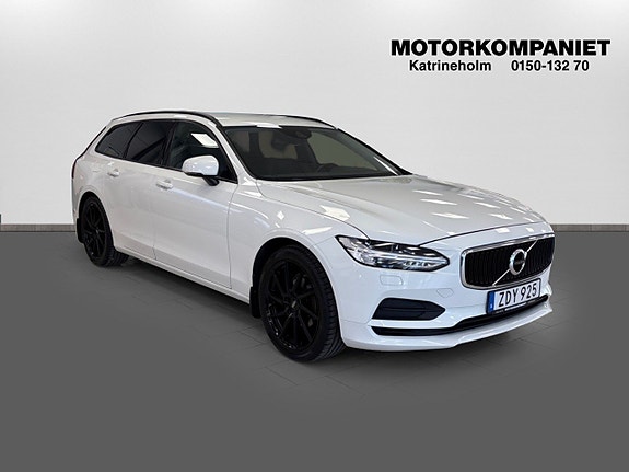 Volvo V90 3 of 5