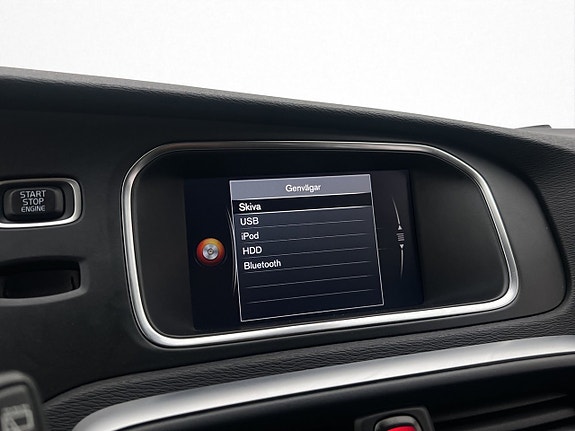 Volvo V40 18 of 29