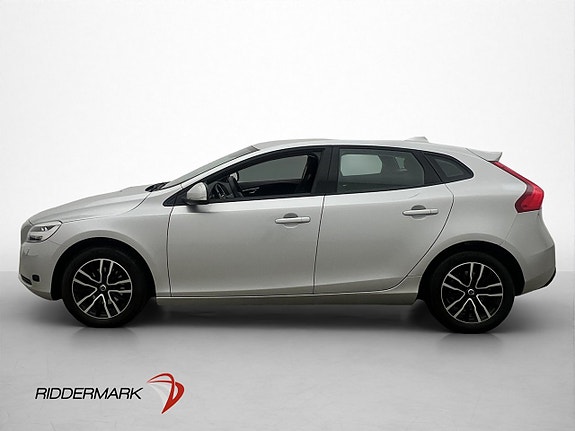 Volvo V40 4 of 29