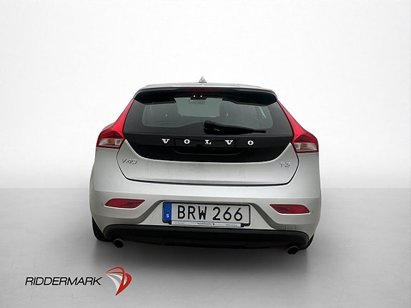 Volvo V40 6 of 29