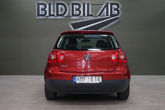 Volkswagen Golf V 6 of 10