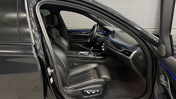 BMW 730 15 of 30