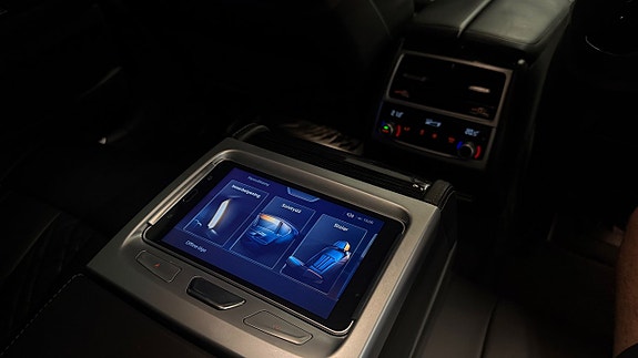 BMW 730 18 of 30