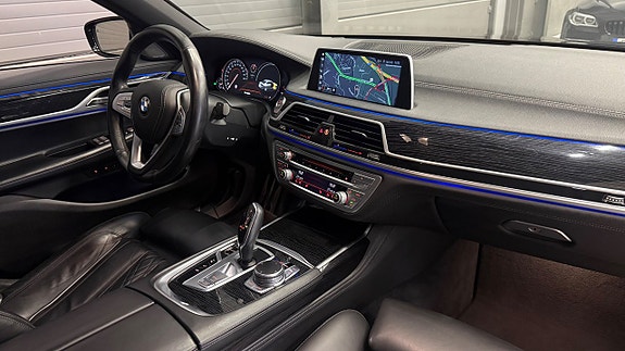 BMW 730 16 of 30