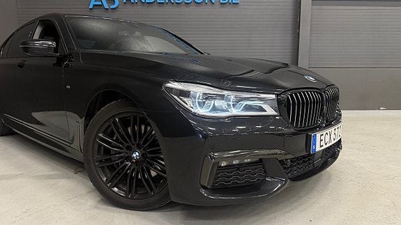 BMW 730 3 of 5