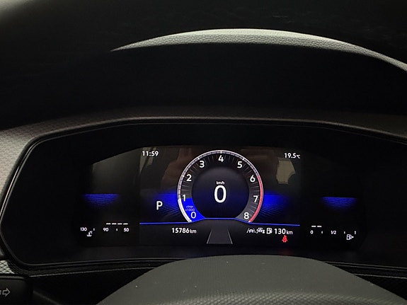 Volkswagen T-Cross 12 of 29