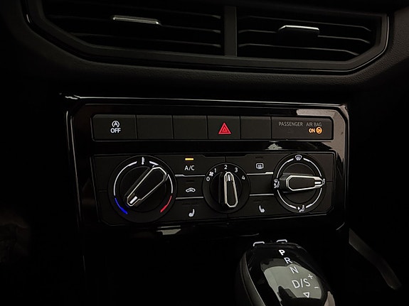 Volkswagen T-Cross 22 of 29