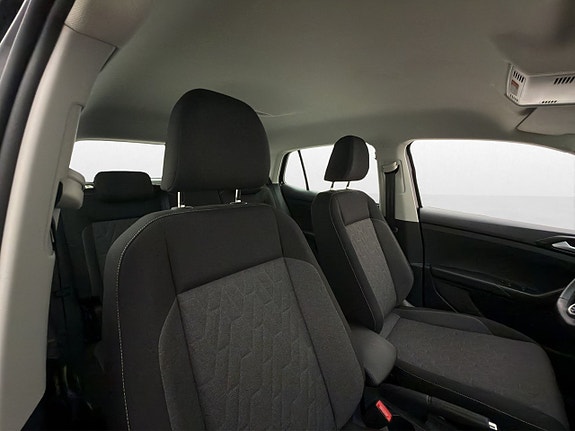 Volkswagen T-Cross 14 of 29