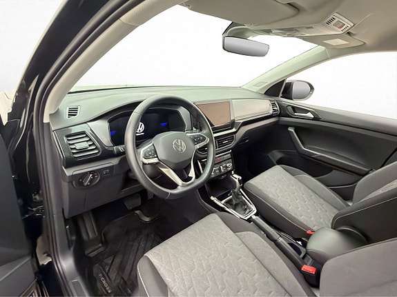 Volkswagen T-Cross 10 of 29