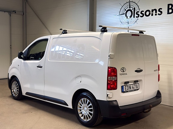 Toyota Proace 4 of 16