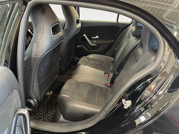 Mercedes-Benz A200 15 of 20