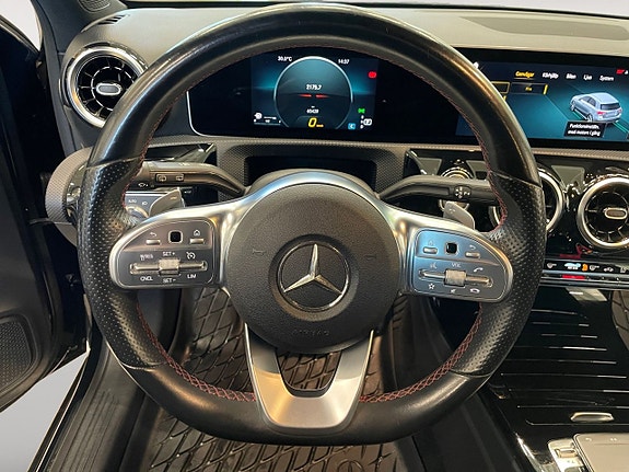 Mercedes-Benz A200 14 of 20