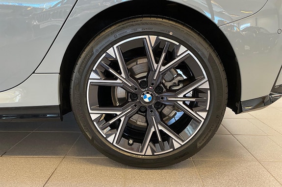 BMW 120 16 of 22