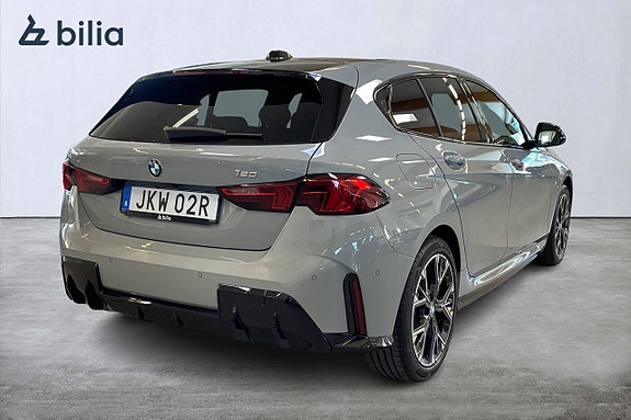 BMW 120 6 of 22