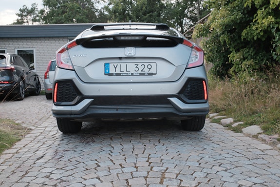 Honda Civic 4 of 5