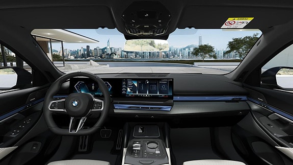BMW i5 9 of 13