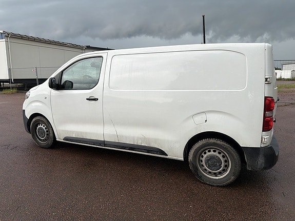 Toyota Proace 2 of 5