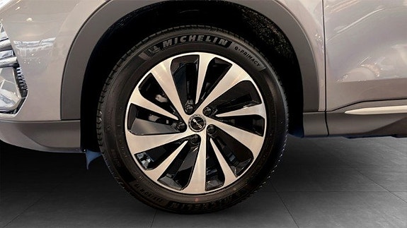 BYD Seal U 9 of 9