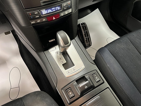 Subaru Outback 12 of 19