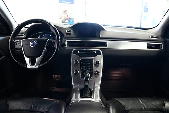 Volvo V70 10 of 20