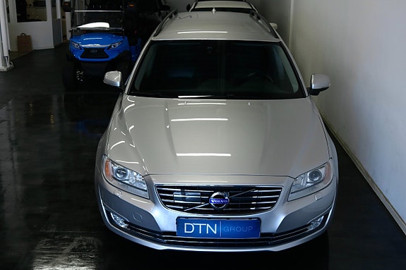 Volvo V70 6 of 20