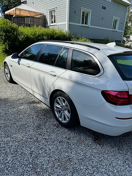 BMW 520d 6 of 6