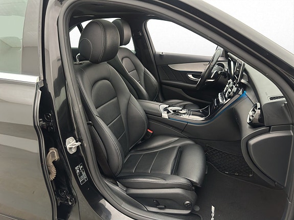 Mercedes-Benz C220 d 24 of 30